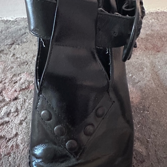 T-Strap Buckle Pumps - Picture 7 of 10